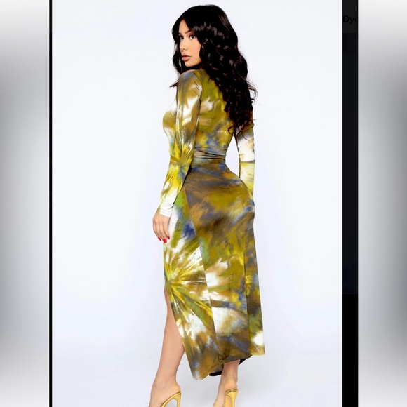 Fashion nova long sleeve tie die brown/green dress size large never worn. - Picture 4 of 7